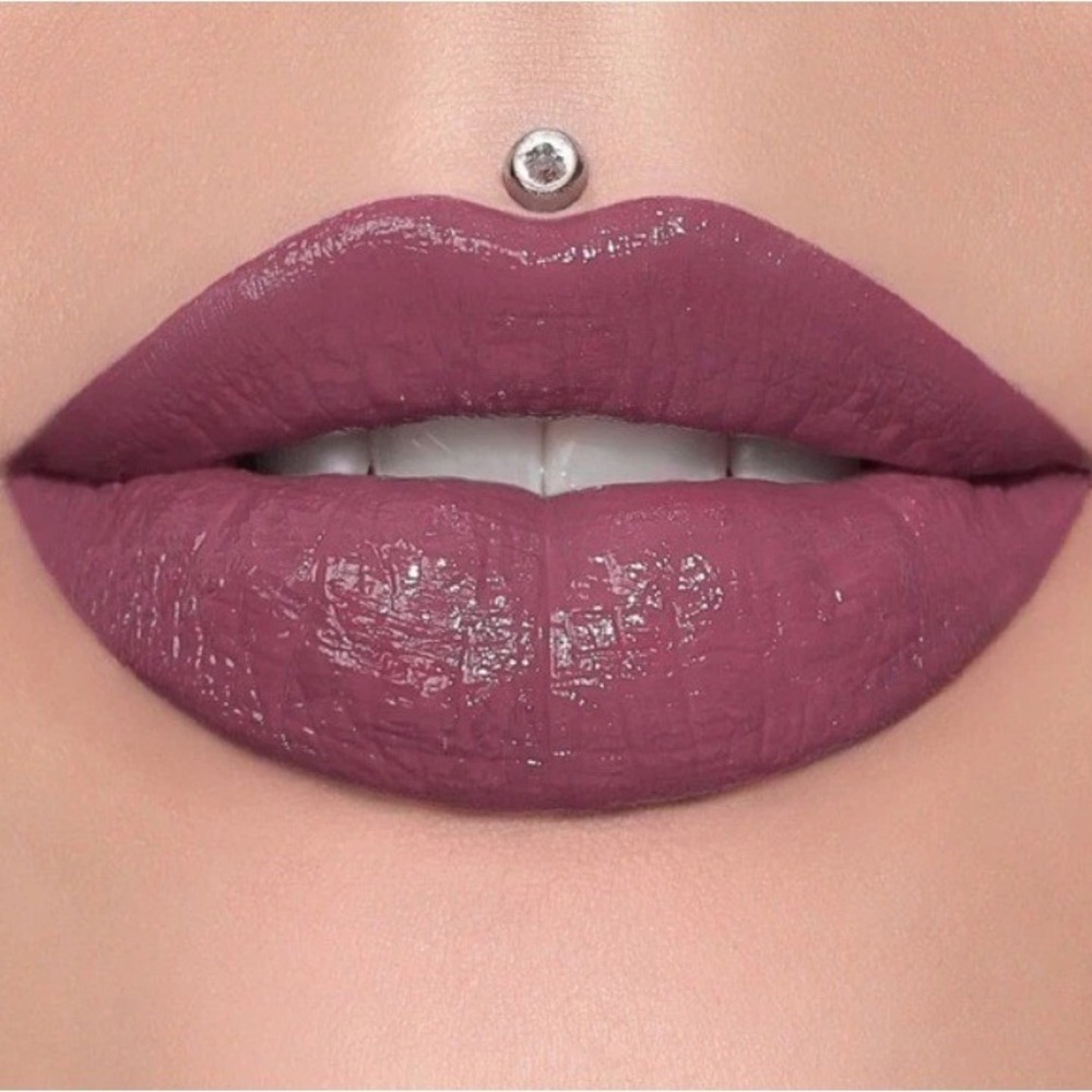 Jeffree Star Improper Full Pigment‎ Supreme Lip Gloss New In Box